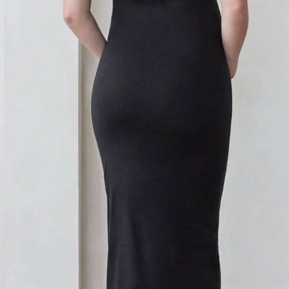 Bumpsuit Bianca Maternity Dress - Picture 2 of 6